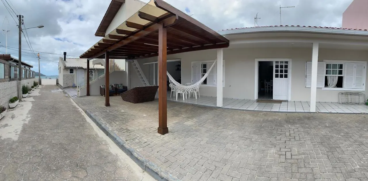 Casa Pe Na Areia Ponta Do Papagaio Villa Palhoça Semesterbostad